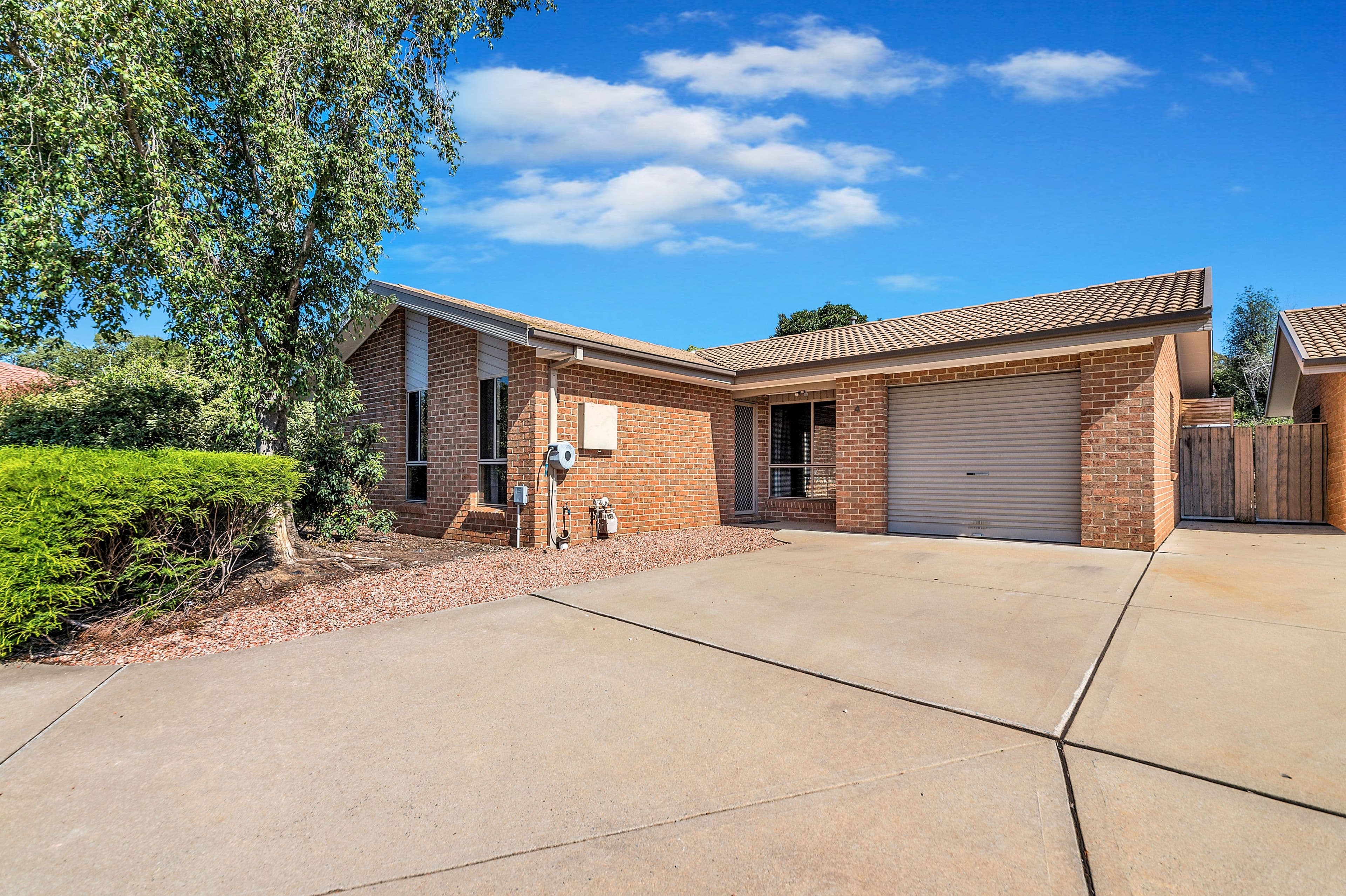 9 Patanga Gardens, Queanbeyan NSW 2620, Queanbeyan West - Image 1