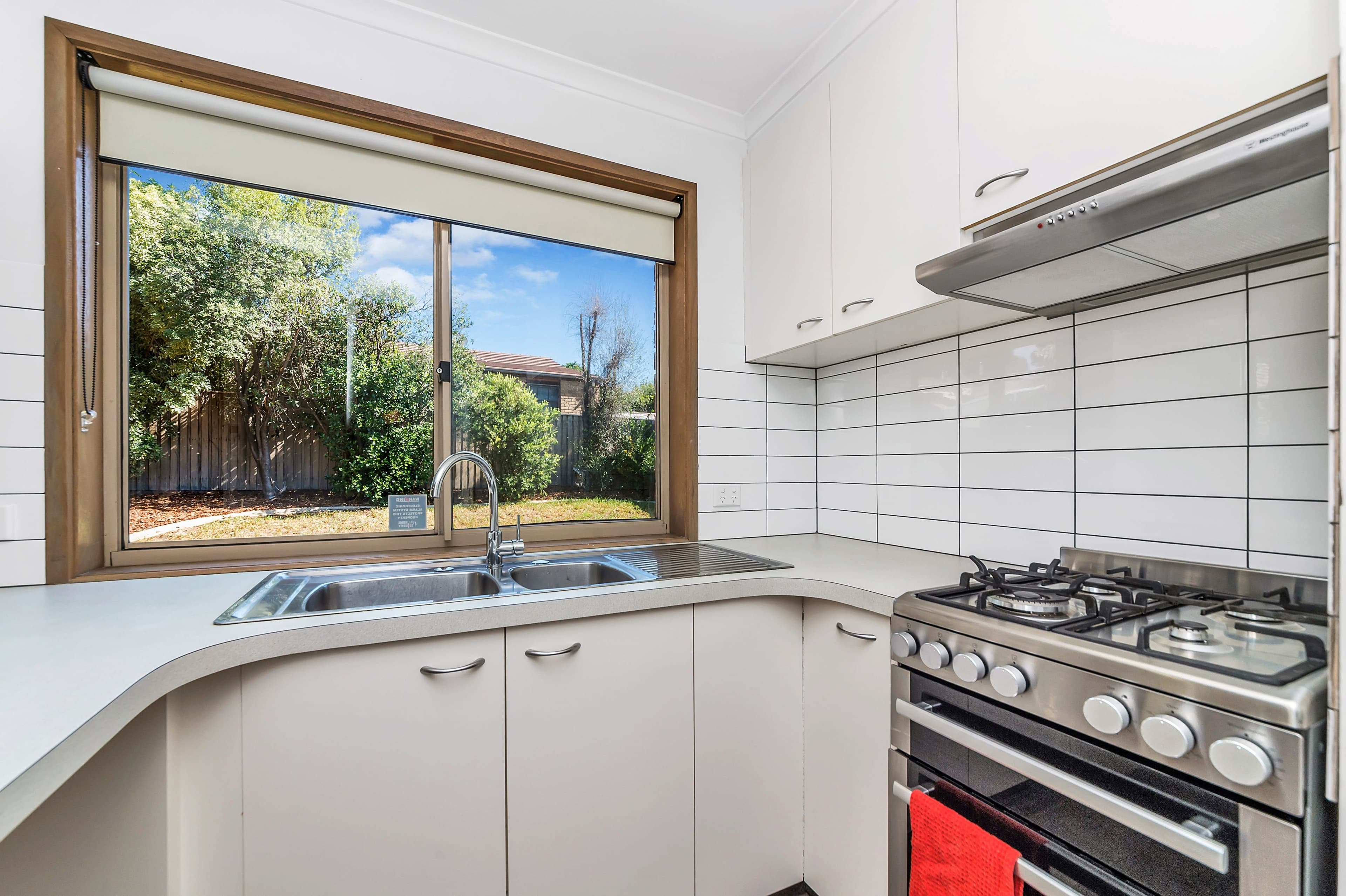 9 Patanga Gardens, Queanbeyan NSW 2620, Queanbeyan West - Thumbnail 6