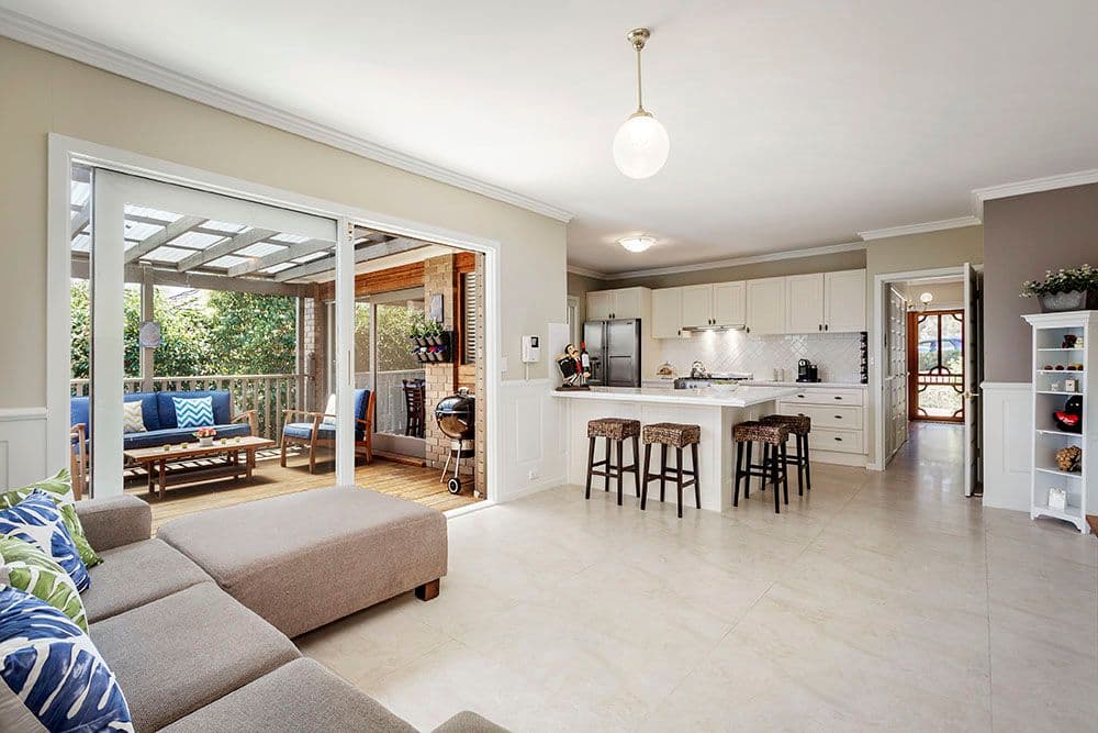 7 Arapilles Drive, TEMPLESTOWE LOWER VIC 3107, Templestowe Lower - Thumbnail 2