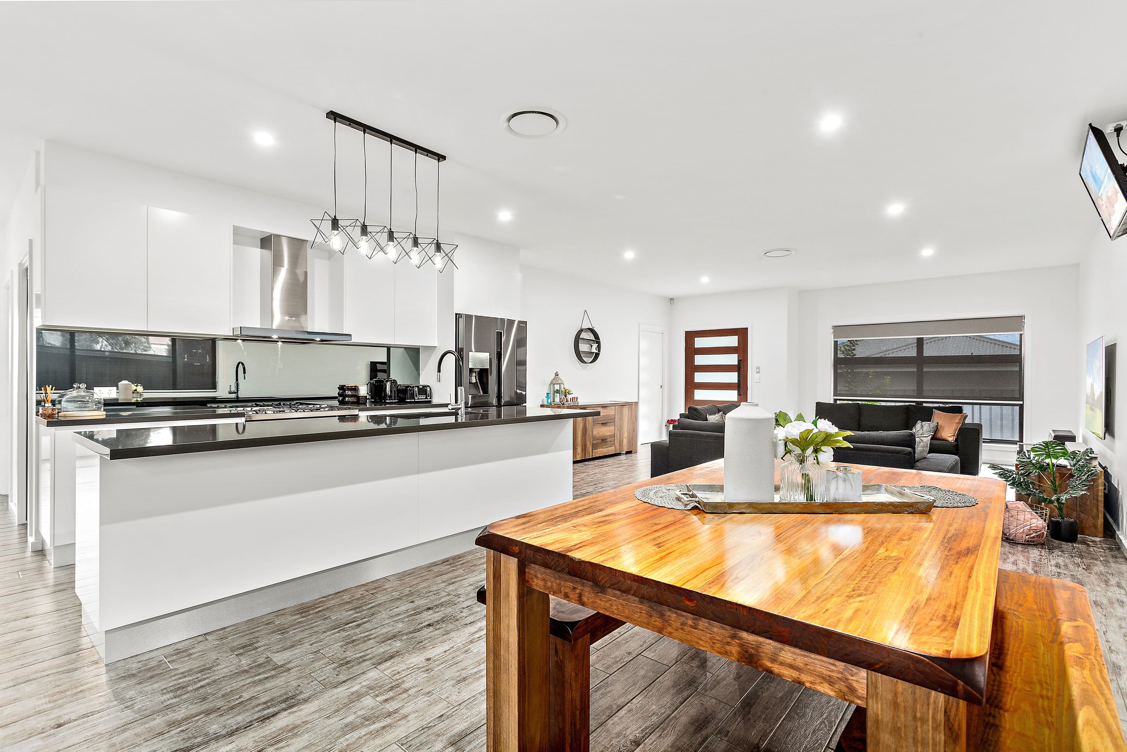 43 Merrett Avenue, Cringila - Thumbnail 2