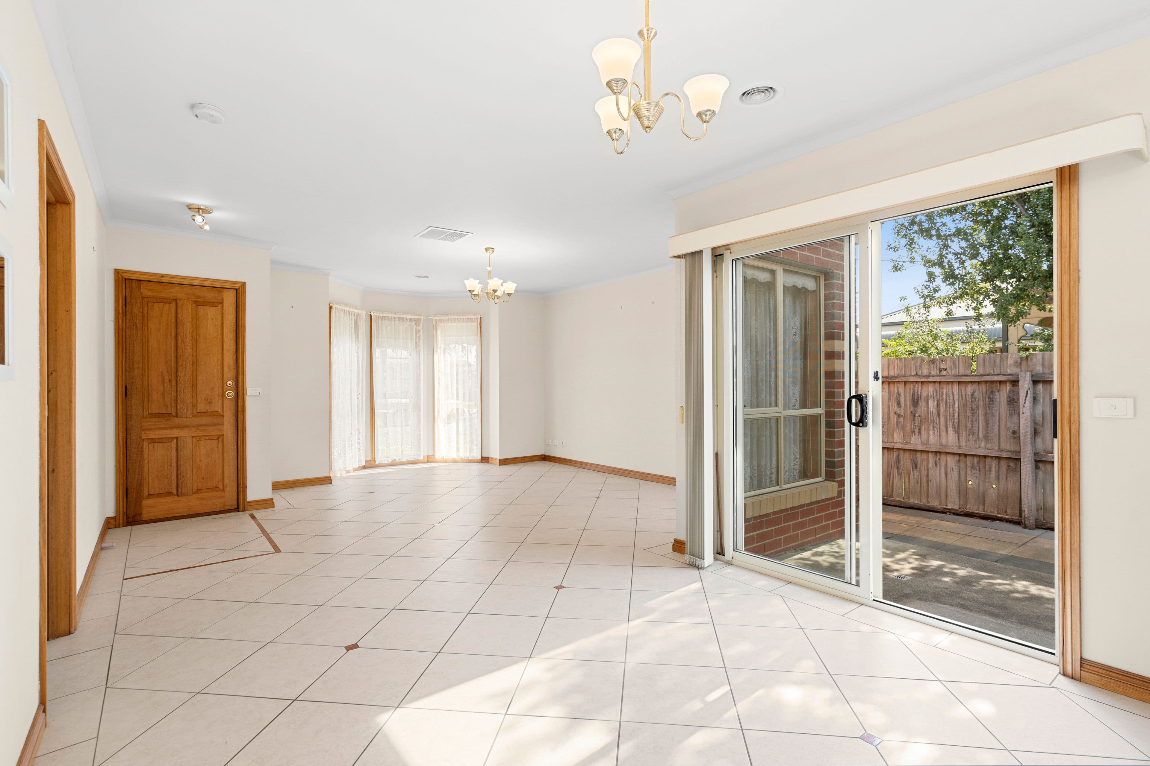 79 Cameron Crescent, Lara VIC 3212, Lara - Thumbnail 4