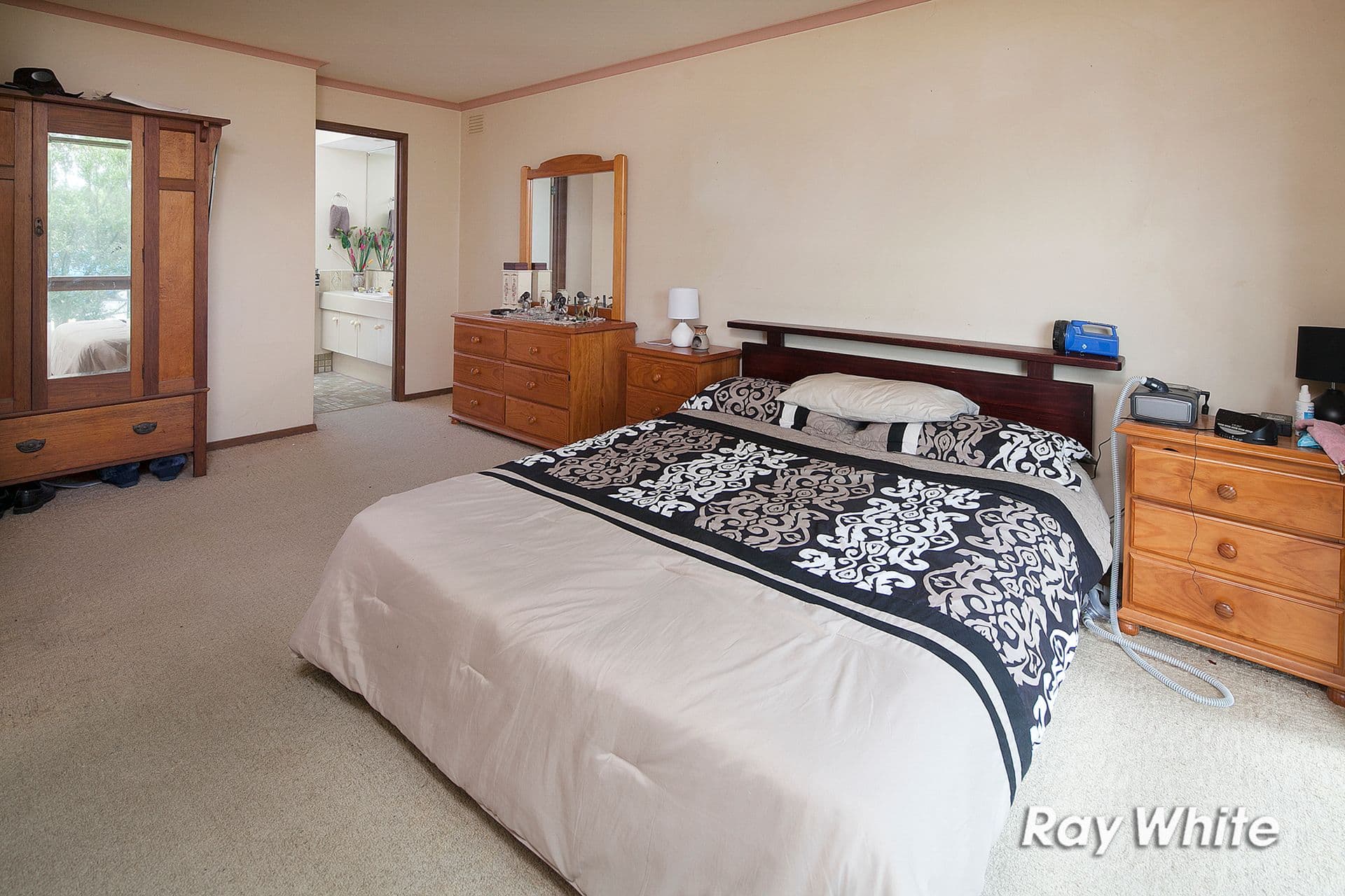 15 Burgess Drive, Langwarrin VIC 3910, Langwarrin - Thumbnail 2