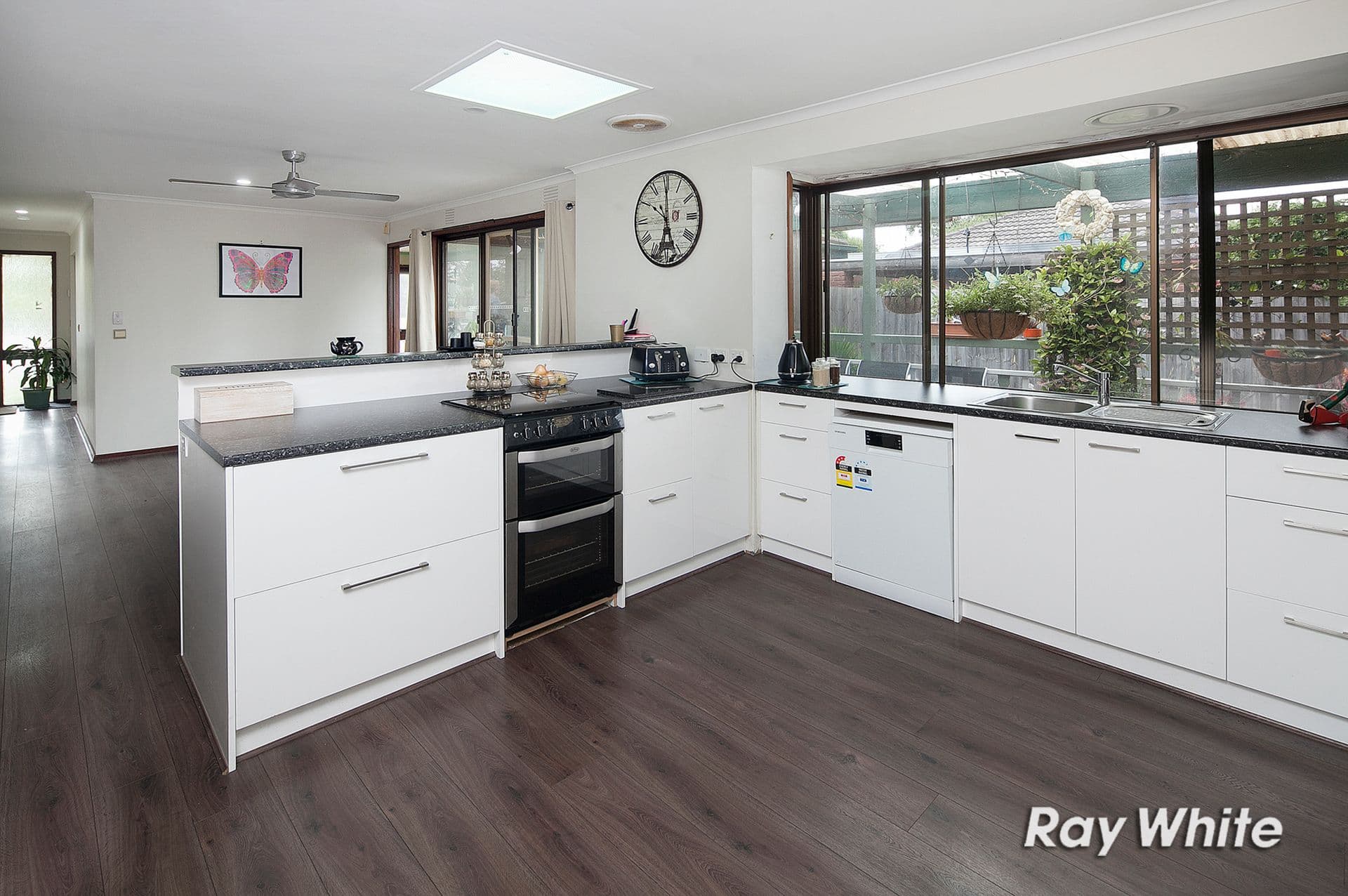 15 Burgess Drive, Langwarrin VIC 3910, Langwarrin - Thumbnail 8