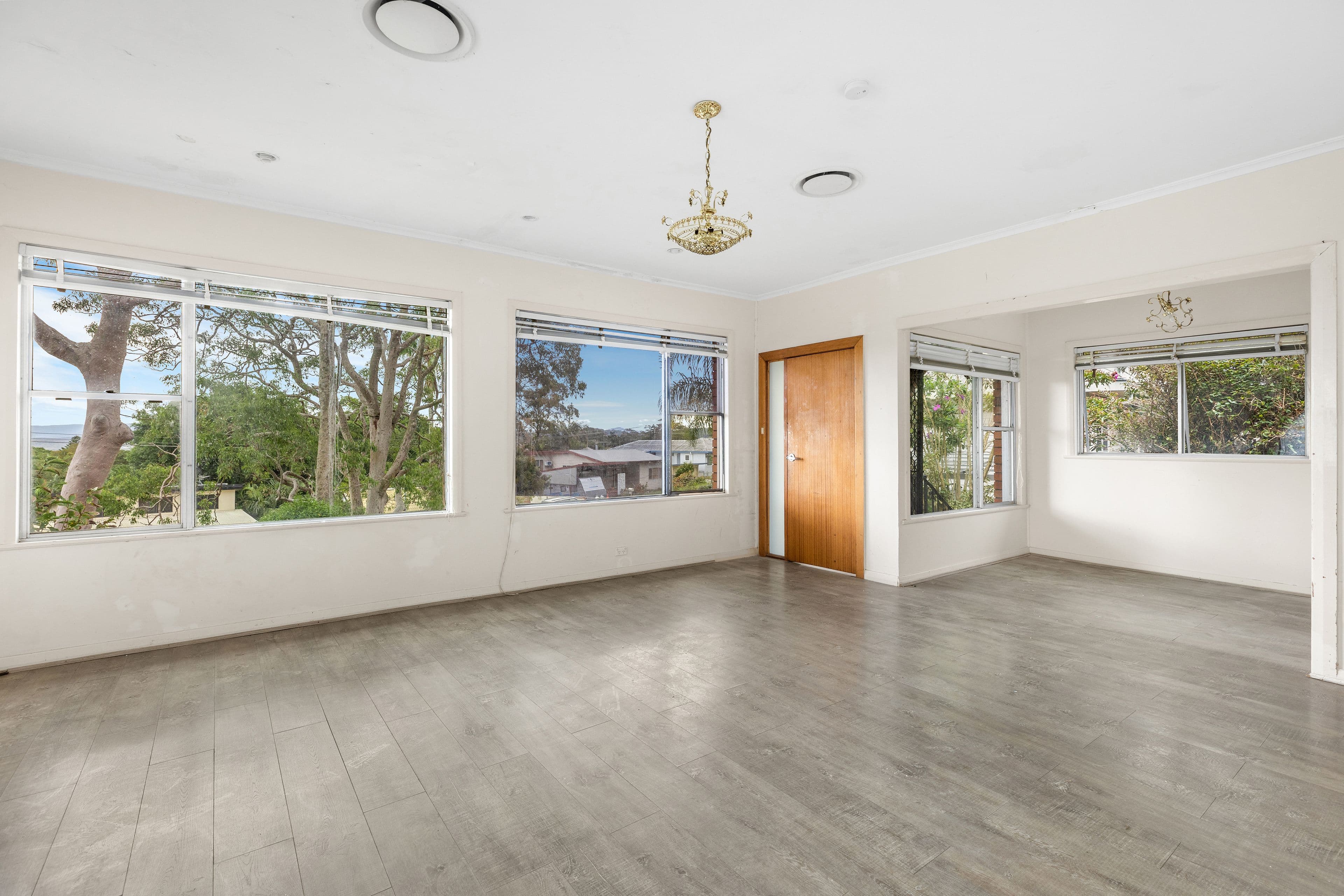 6 Butler Crescent, Warners Bay NSW 2282, Warners Bay - Thumbnail 4