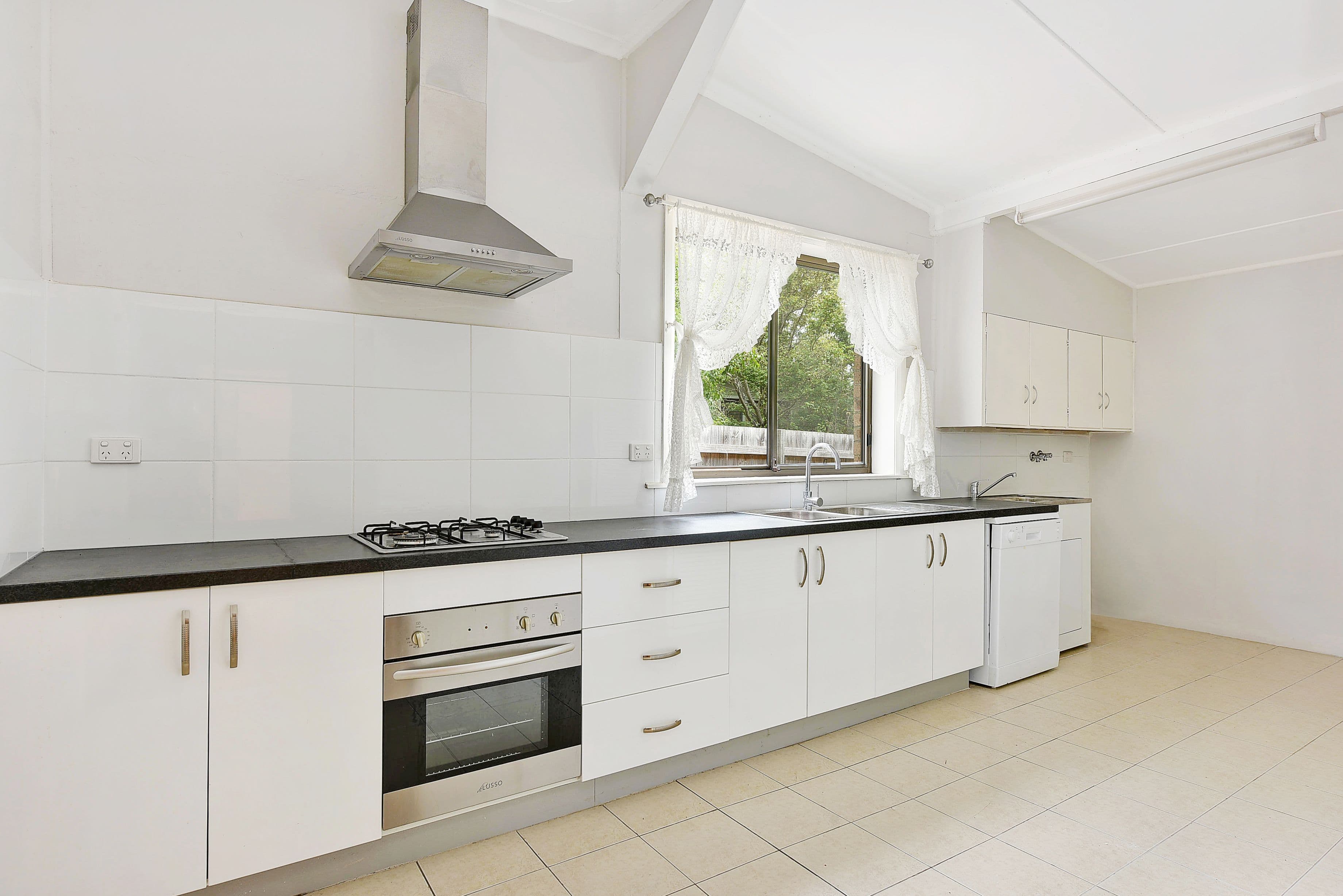 33 Jubilee Street, Wahroonga NSW 2076, Wahroonga - Thumbnail 3
