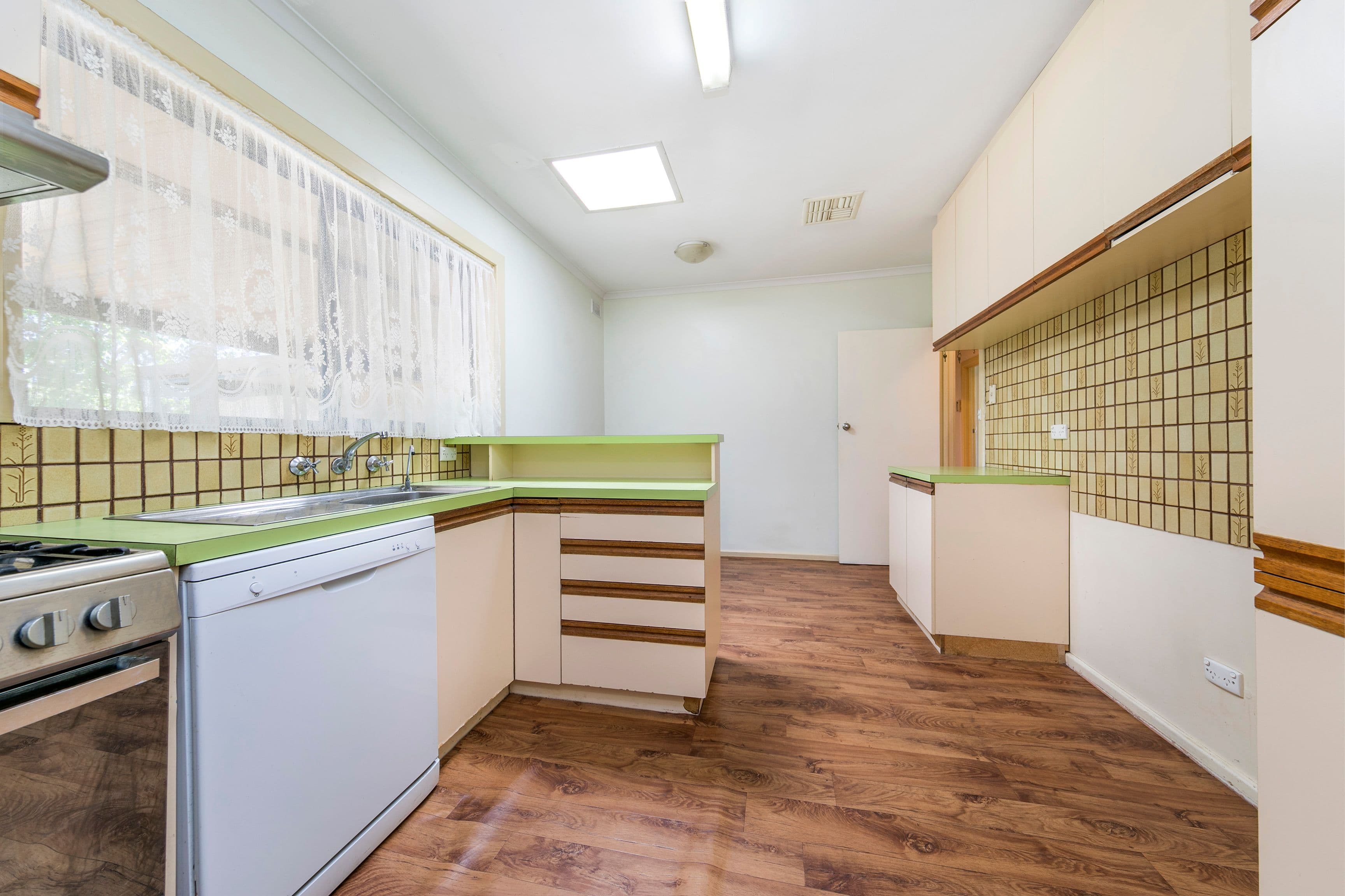 12 Alawa Avenue, Modbury North SA 5092, Modbury North - Thumbnail 5