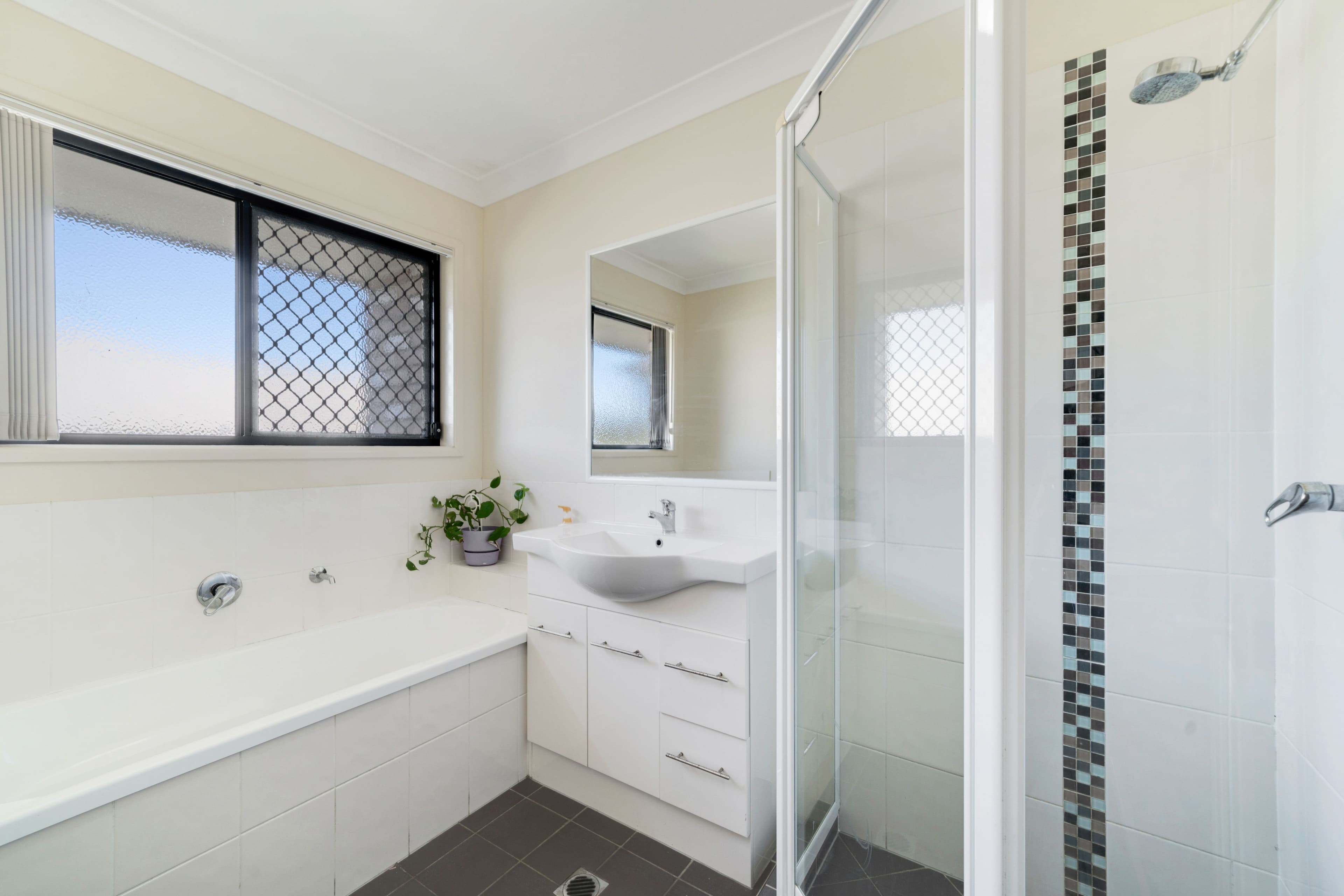 9 Arif Place, Heritage Park QLD 4118, Heritage Park - Thumbnail 8