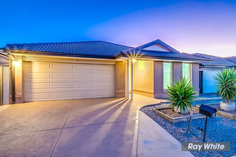 8 Elsey Crescent, Tarneit VIC 3029, Tarneit - Thumbnail 2