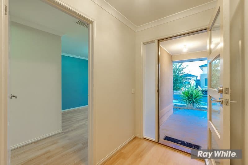 8 Elsey Crescent, Tarneit VIC 3029, Tarneit - Thumbnail 4