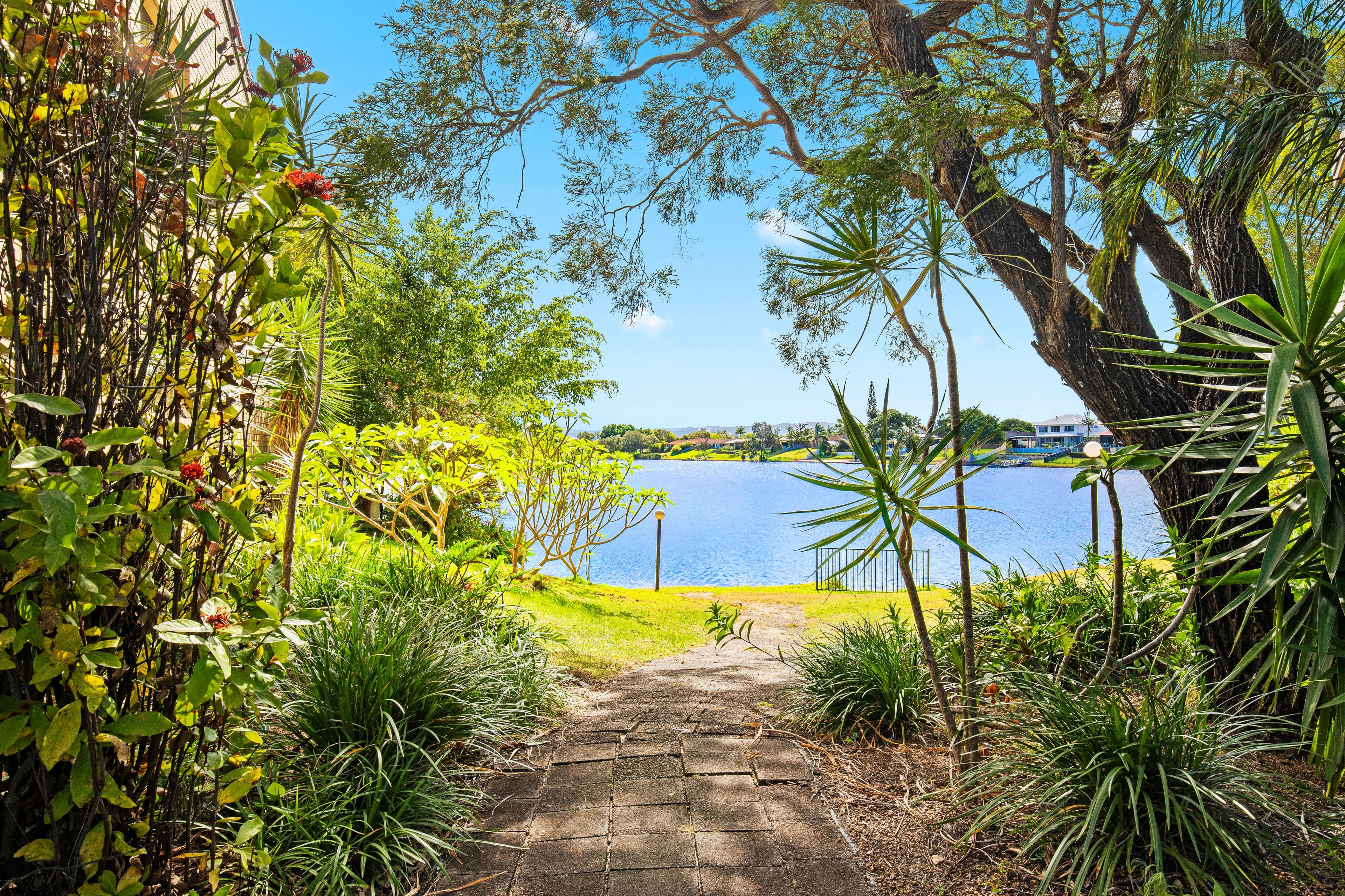20-24 Barbet Place, Burleigh Waters QLD 4220, Burleigh Waters - Thumbnail 4