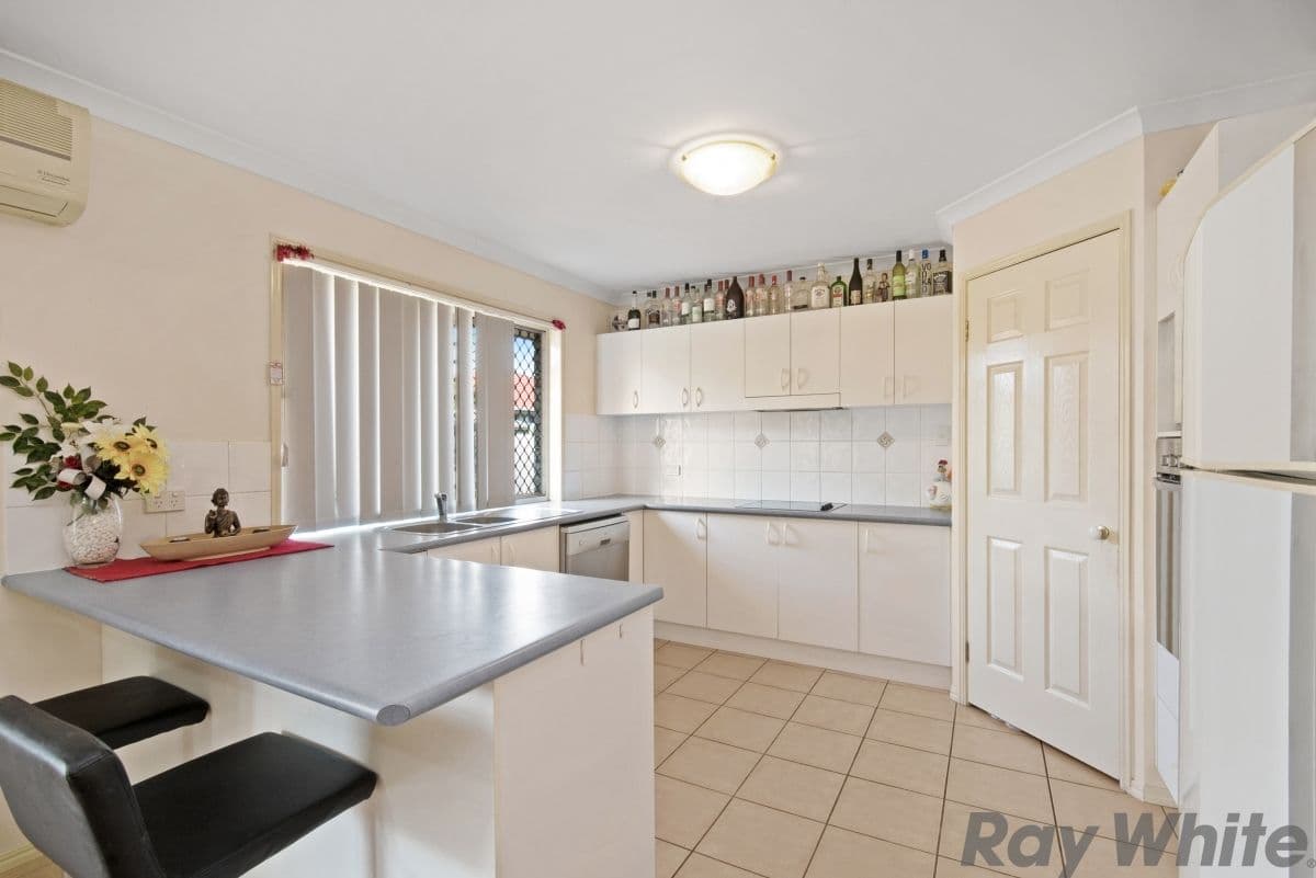 8 Hoddle Court, Rothwell QLD 4022, Rothwell - Thumbnail 3