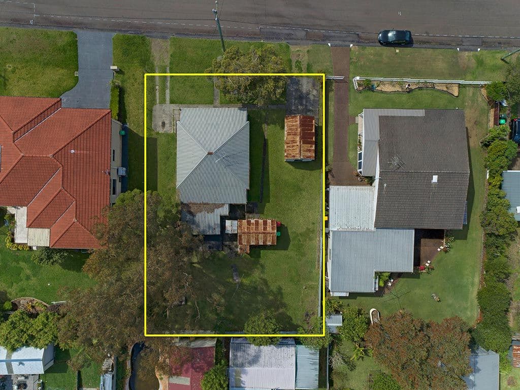 9 Elizabeth Street, Fennell Bay NSW 2283, Fennell Bay - Thumbnail 4