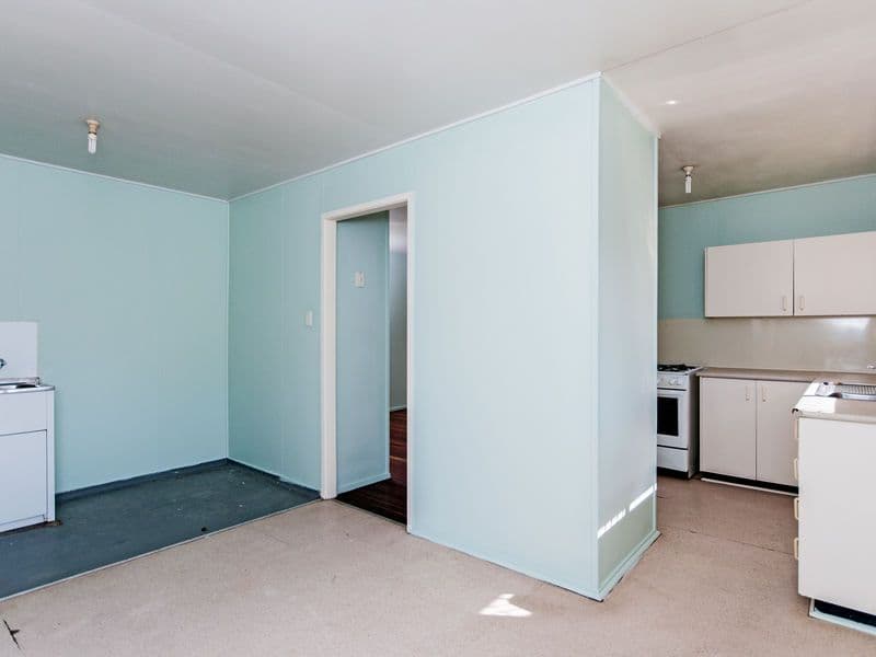 4 Fitchett Street, GOODNA QLD 4300, Goodna - Thumbnail 6