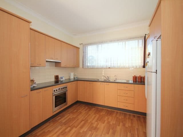 31 Columbine Avenue, BANKSTOWN NSW 2200, Bankstown - Thumbnail 3