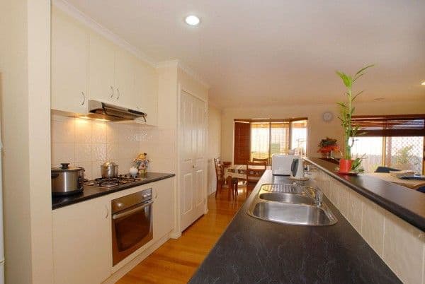 36 Chardonnay Drive, SKYE VIC 3977, Skye - Thumbnail 3