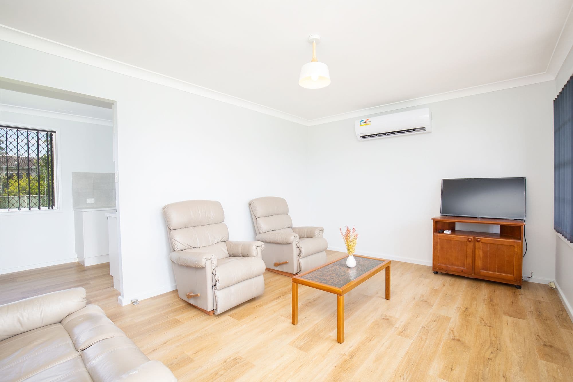 35 Mowbray Avenue, Edgeworth NSW 2285, Edgeworth - Thumbnail 2