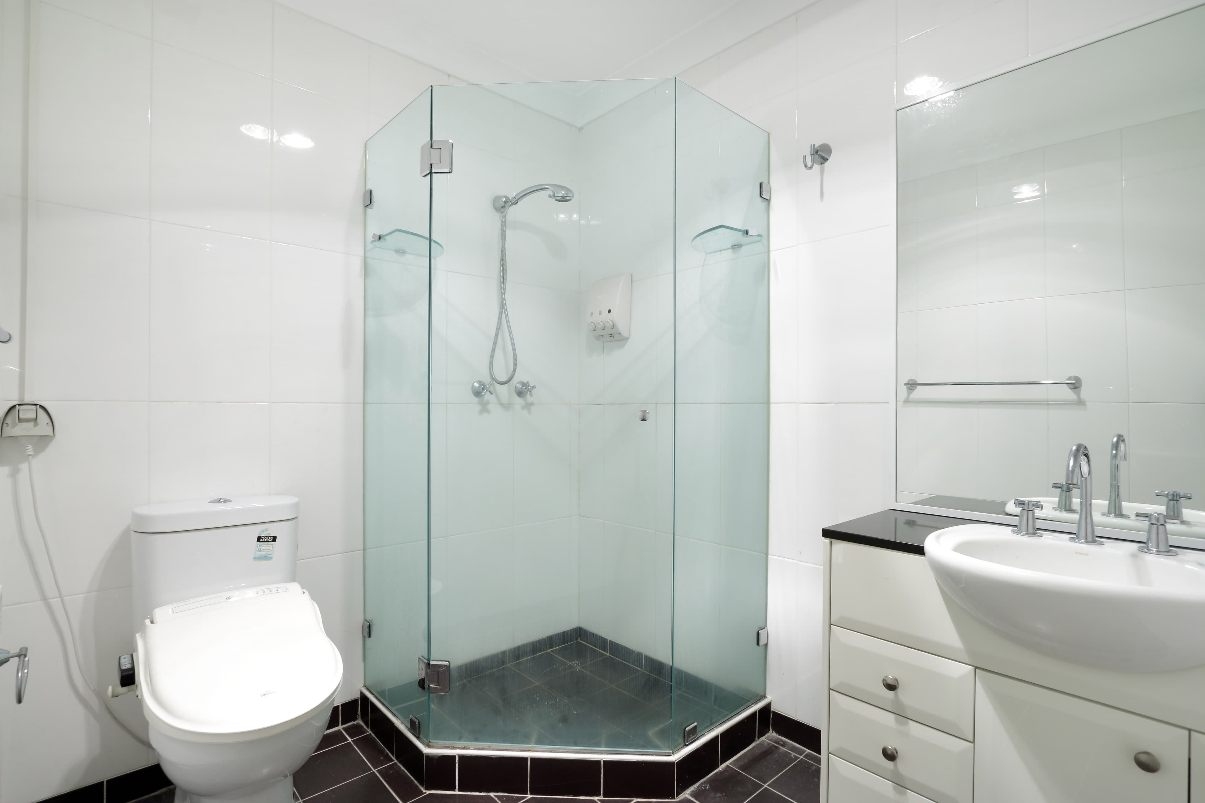 14 Carrington Avenue, Hurstville NSW 2220, Hurstville - Thumbnail 5