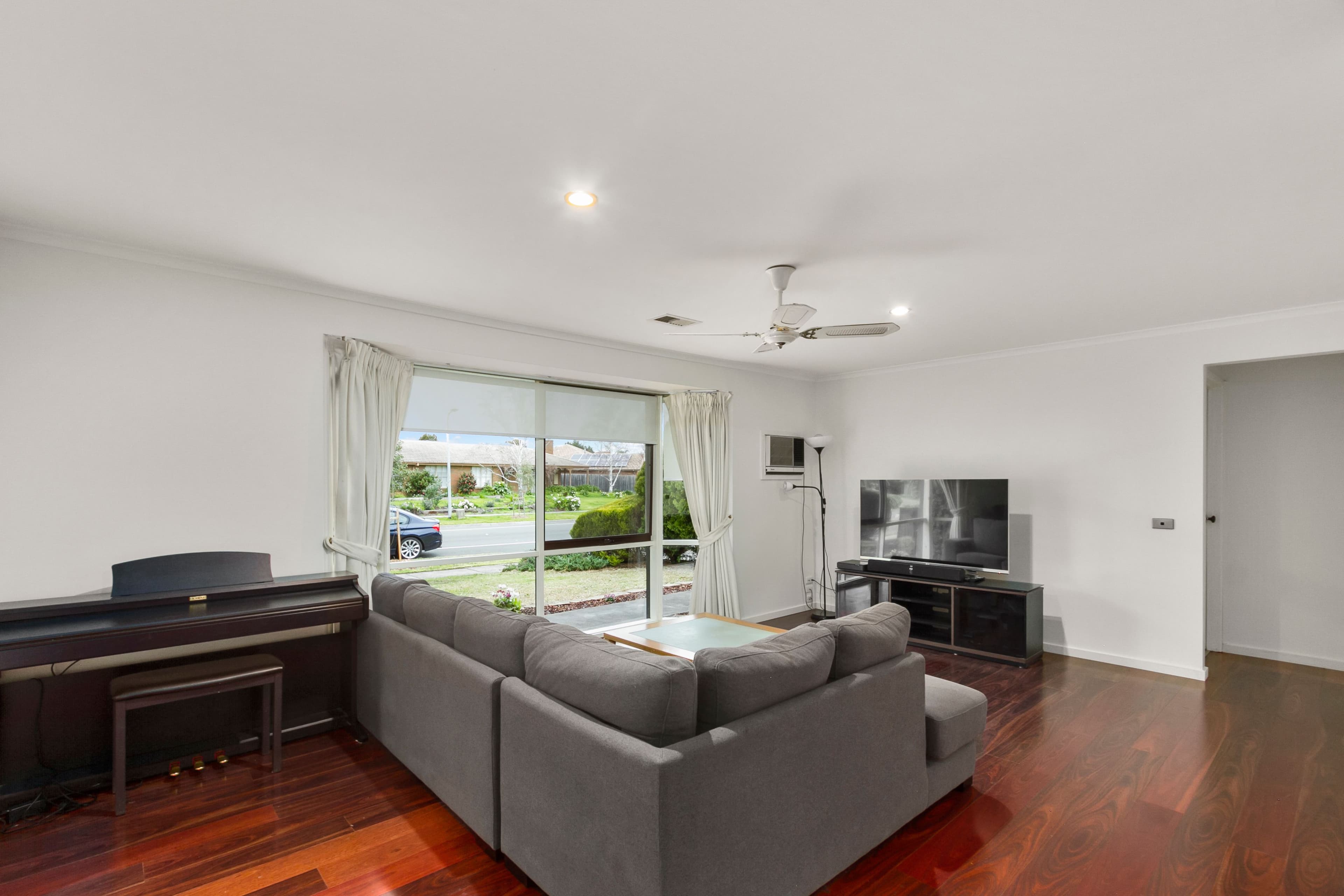 46 Cheryl Crescent, Ferntree Gully VIC 3156, Ferntree Gully - Thumbnail 2