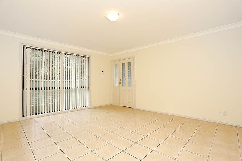 31 Blenheim Avenue, ROOTY HILL NSW 2766, Rooty Hill - Thumbnail 2