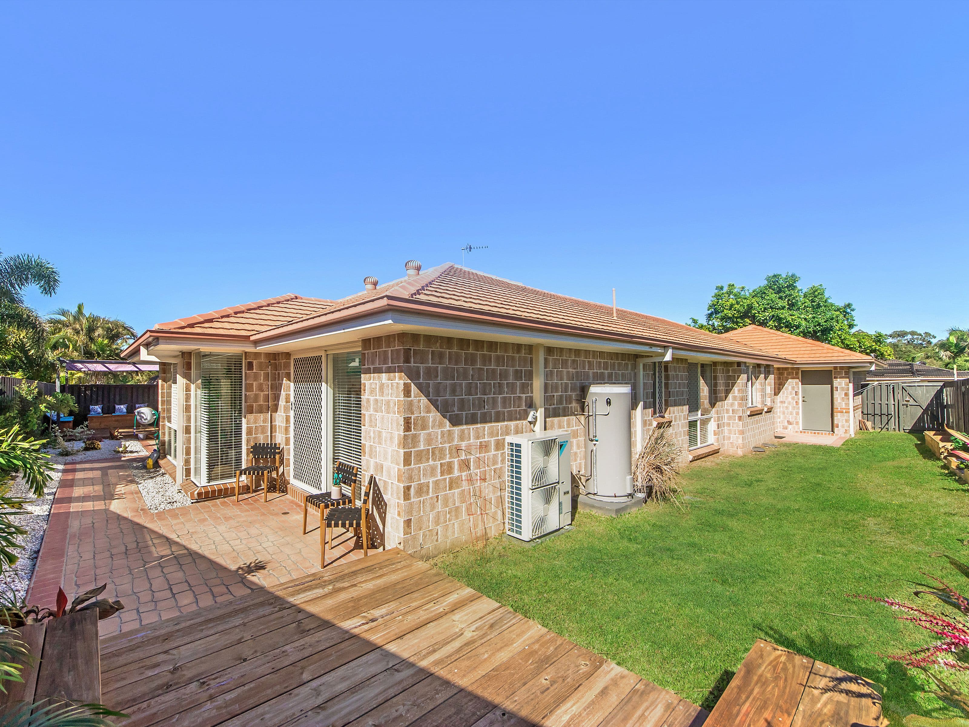 48 Galapagos Way, Pacific Pines QLD 4211, Pacific Pines - Thumbnail 8