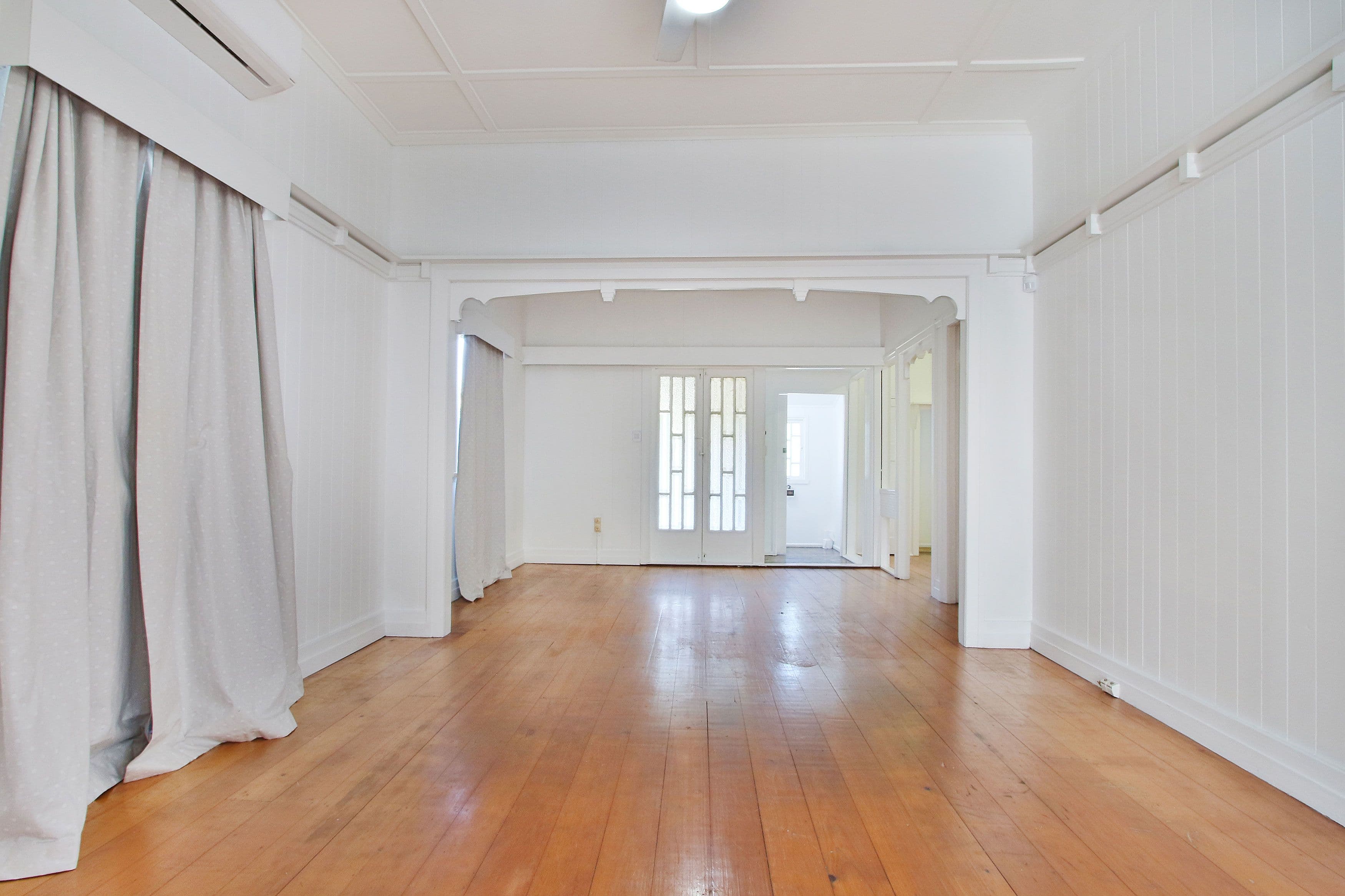 6 Taylor Street, Dinmore QLD 4303, Dinmore - Thumbnail 3