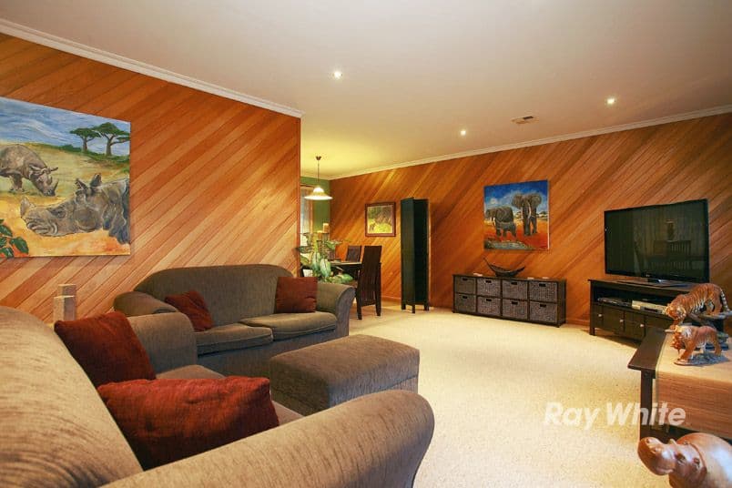 8 Yew Court, CRANBOURNE NORTH VIC 3977, Cranbourne North - Image 1