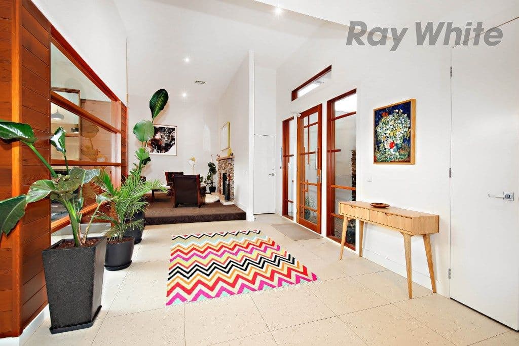 9 Hugo Drive, Point Cook VIC 3030, Point Cook - Thumbnail 3