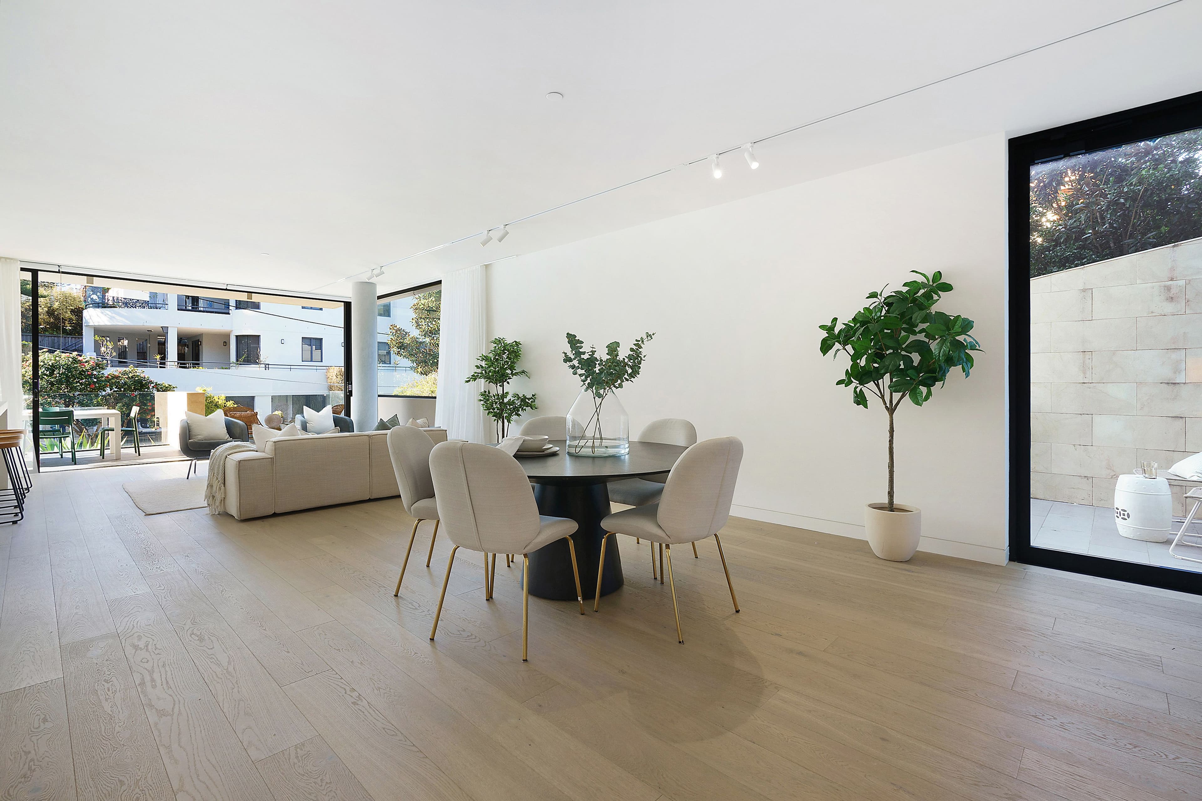17 Isabel Avenue, Vaucluse NSW 2030, Vaucluse - Thumbnail 4