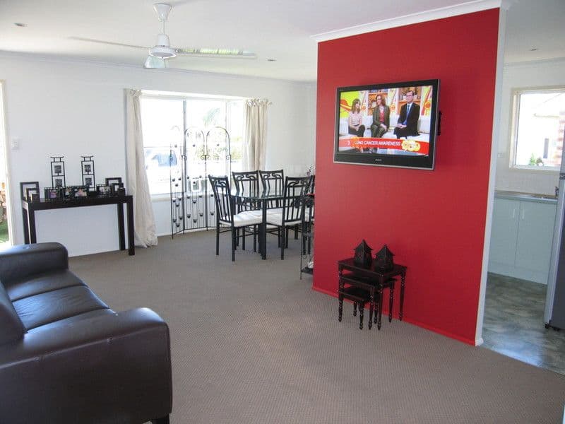 10 Beaconsfield Road, BEACONSFIELD QLD 4740, Beaconsfield - Thumbnail 3
