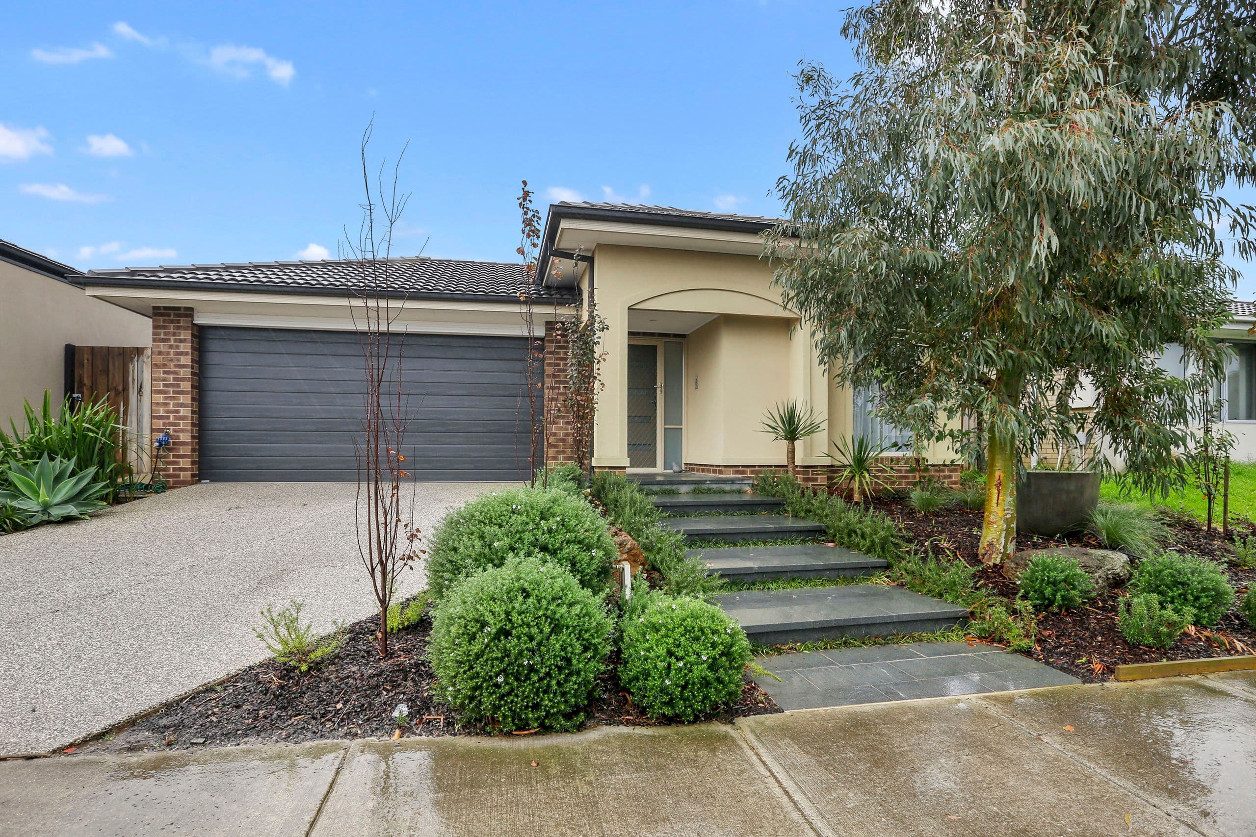 156 Warralily Boulevard, Armstrong Creek VIC 3217, Armstrong Creek - Thumbnail 2