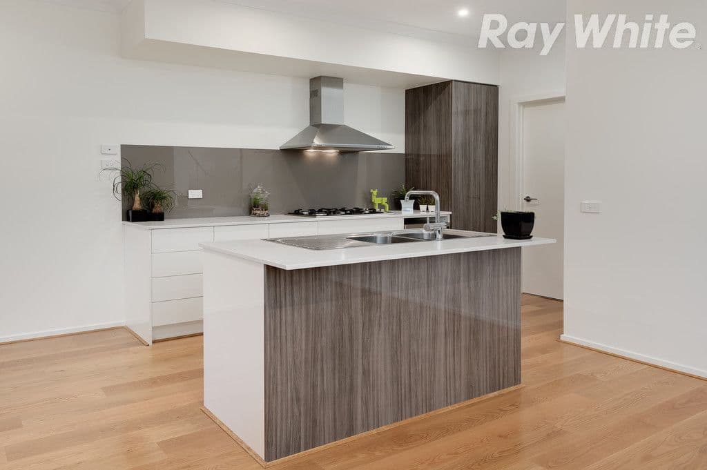 68 Zara Close, Bundoora VIC 3083, Bundoora - Thumbnail 4