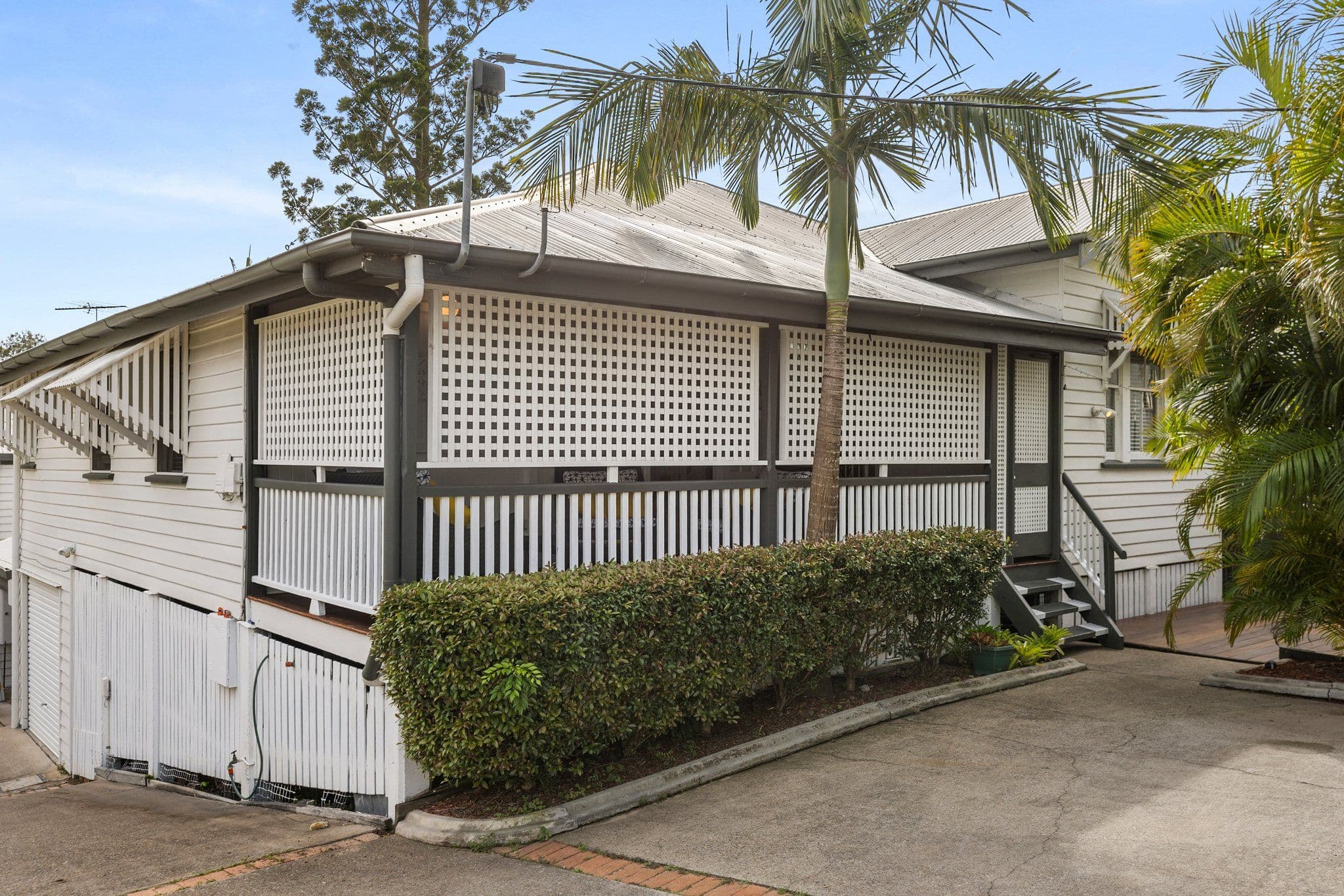 18 Raff Avenue, Holland Park QLD 4121, Holland Park - Image 1