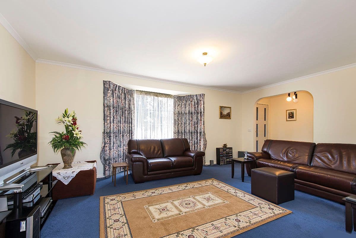 12 Bendale Court, MILL PARK VIC 3082, Mill Park - Thumbnail 4