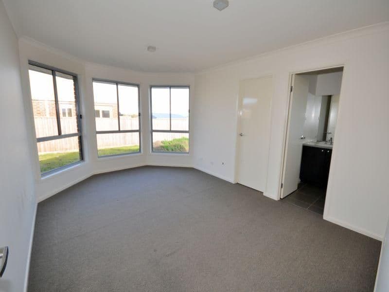 17 Dardel Drive, BANNOCKBURN VIC 3331, Bannockburn - Thumbnail 8