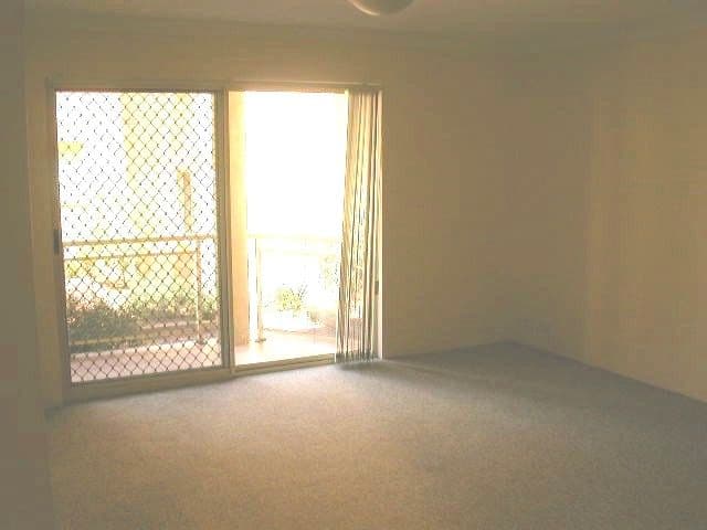 8 Lemnos Street, North Strathfield - Thumbnail 4
