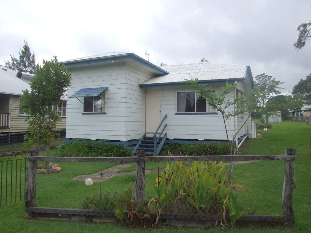 7 Gleeson Street, CROWS NEST QLD 4355, Crows Nest - Image 1