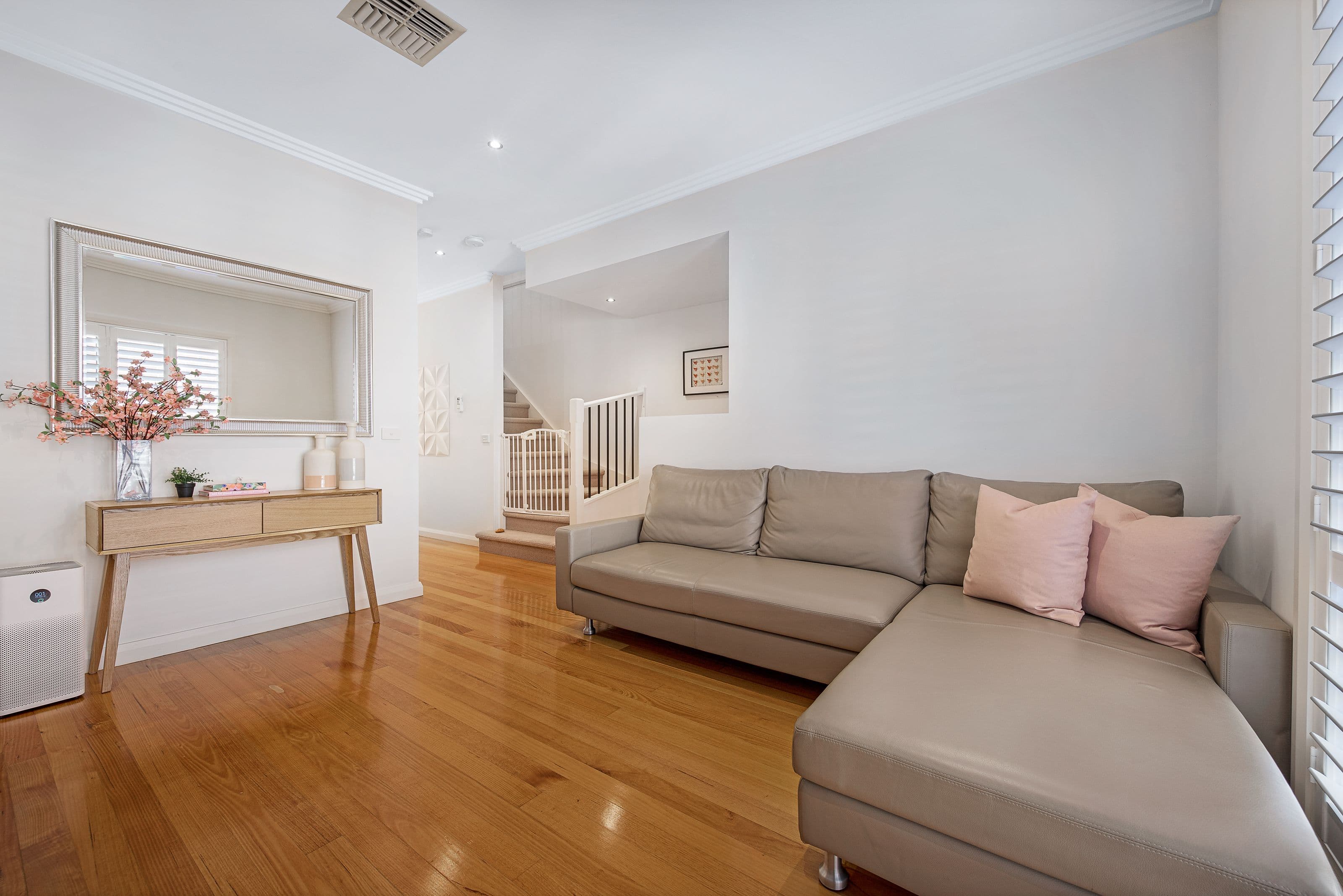1 Nangnak Lane, Mont Albert VIC 3127, Mont Albert - Thumbnail 2