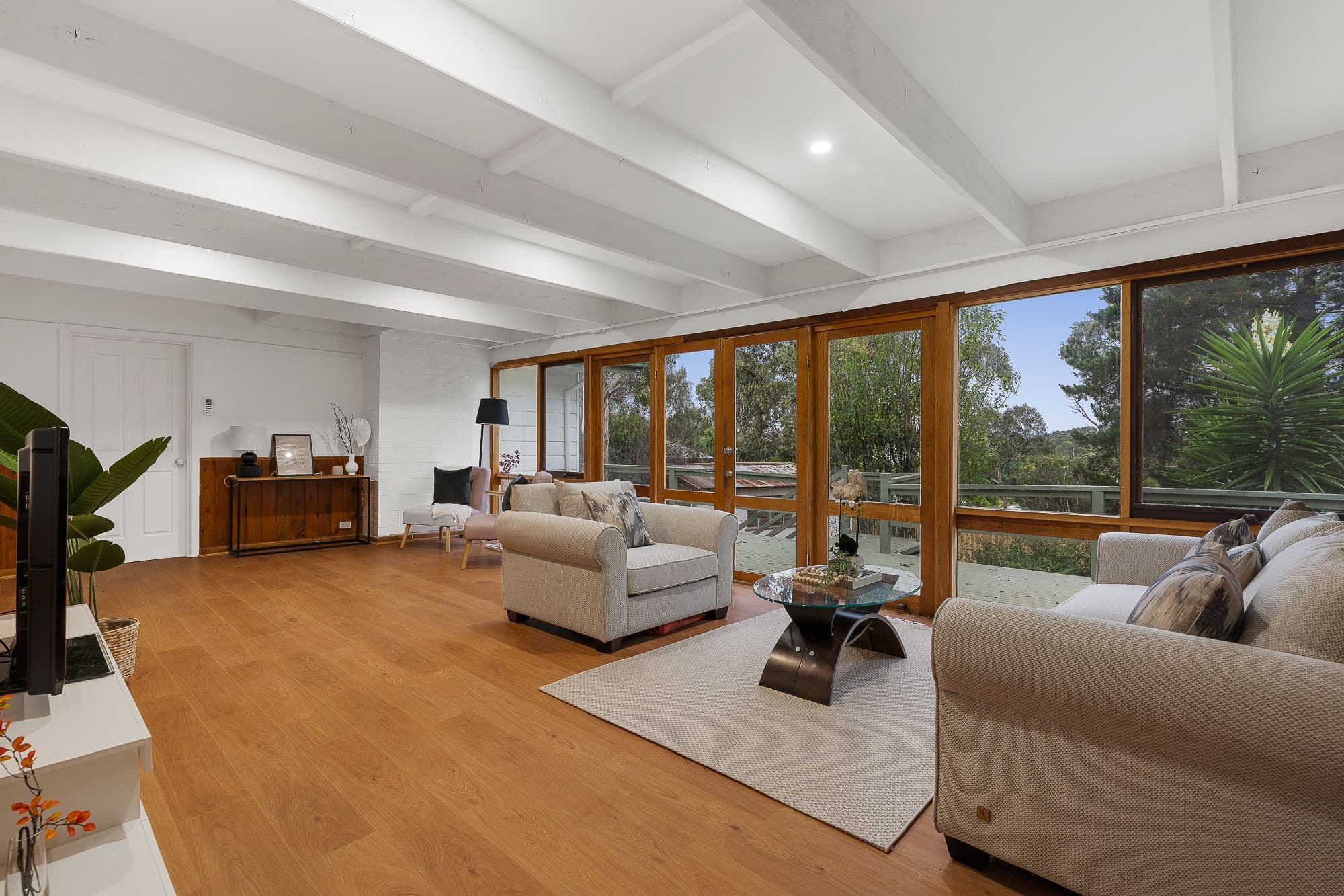 13 Park West Road, Eltham VIC 3095, Eltham - Thumbnail 4