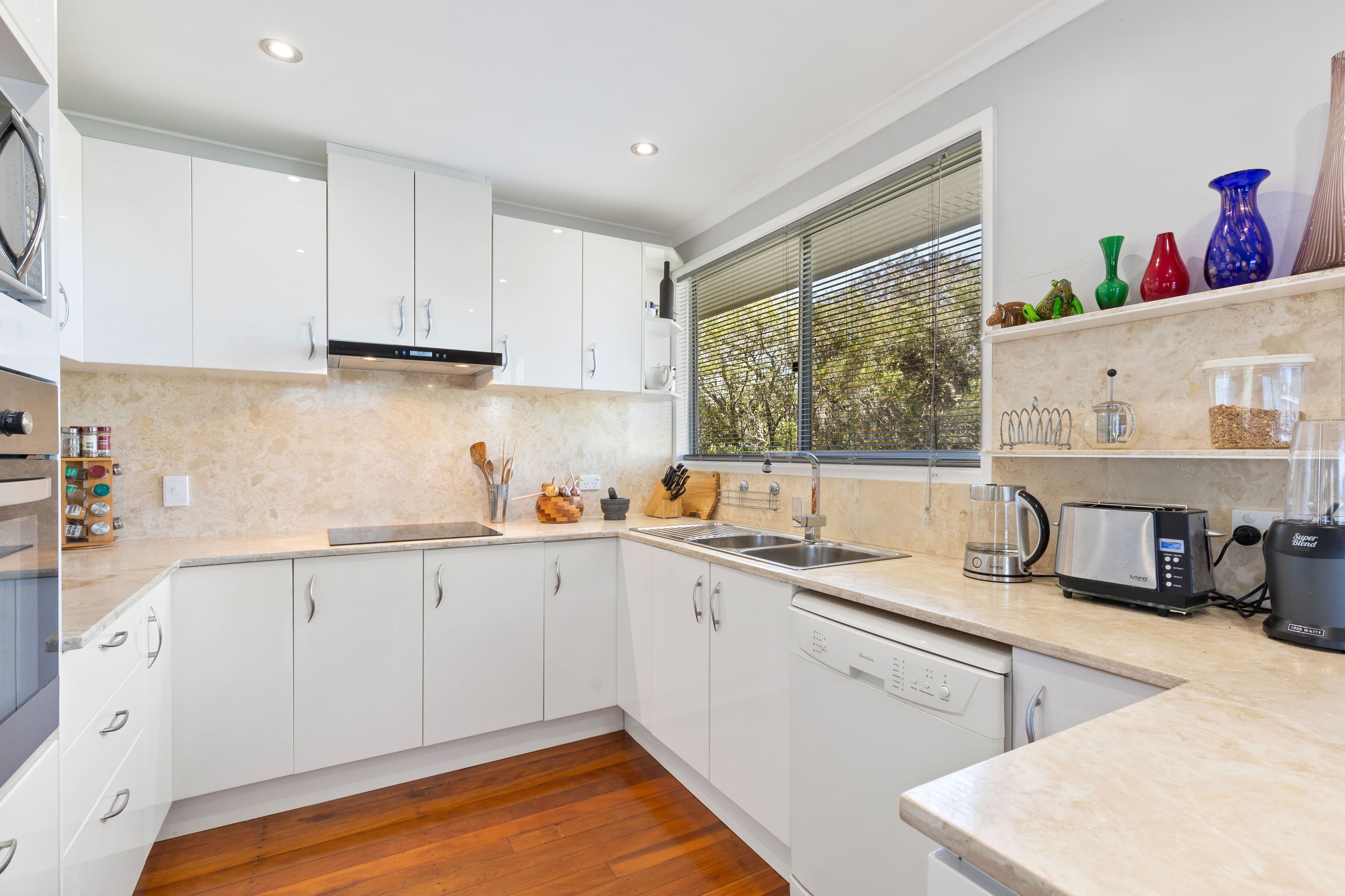 54 Drummond Street, Urangan QLD 4655, Urangan - Thumbnail 5
