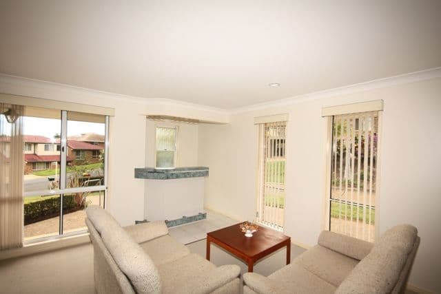 26 Kintyre Crescent, BANORA POINT NSW 2486, Banora Point - Thumbnail 2