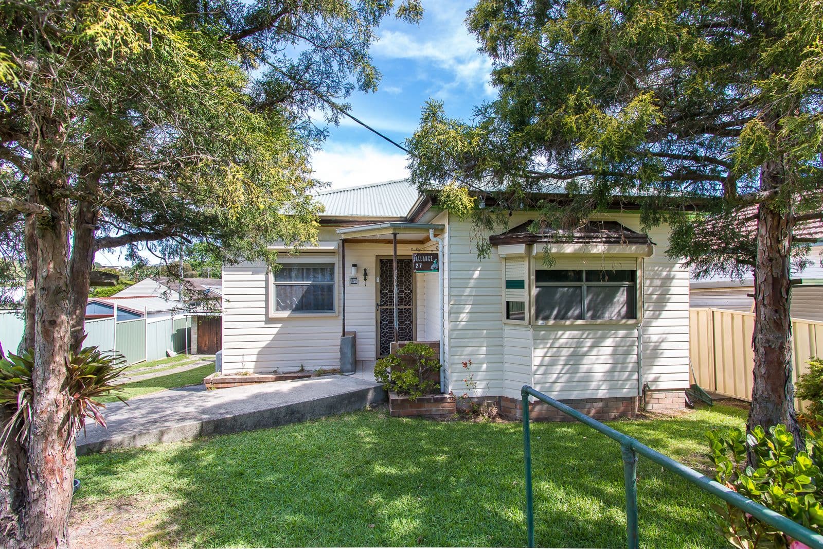 27 Howell Street, Kotara - Thumbnail 2