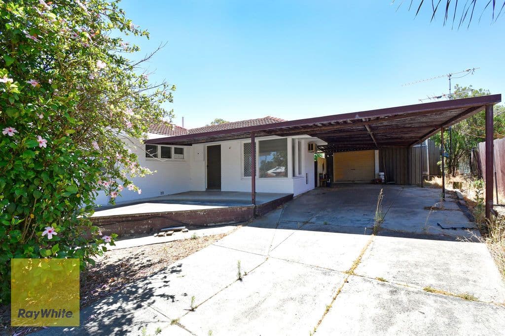 55 Nanovich Avenue, Girrawheen WA 6064, Girrawheen - Thumbnail 3