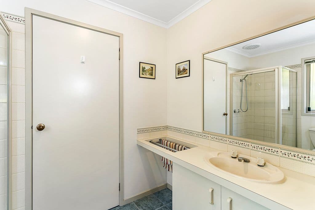 93B Leon Avenue, Rosebud VIC 3939, Rosebud - Thumbnail 5