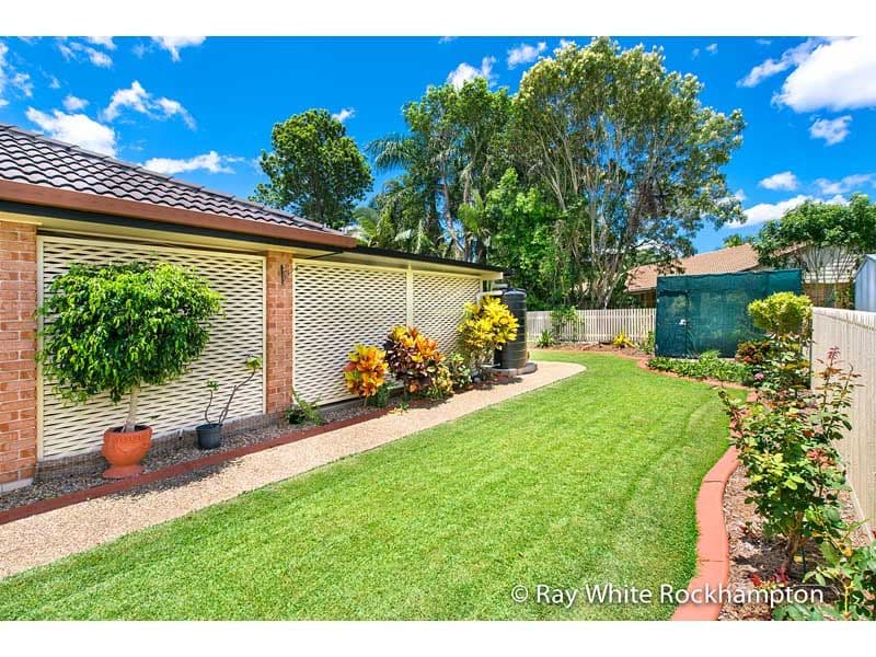 27 Harris Crescent, Norman Gardens QLD 4701, Norman Gardens - Thumbnail 3