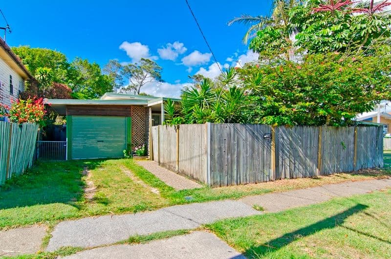 42 Palm Beach Avenue, PALM BEACH QLD 4221, Palm Beach - Thumbnail 2