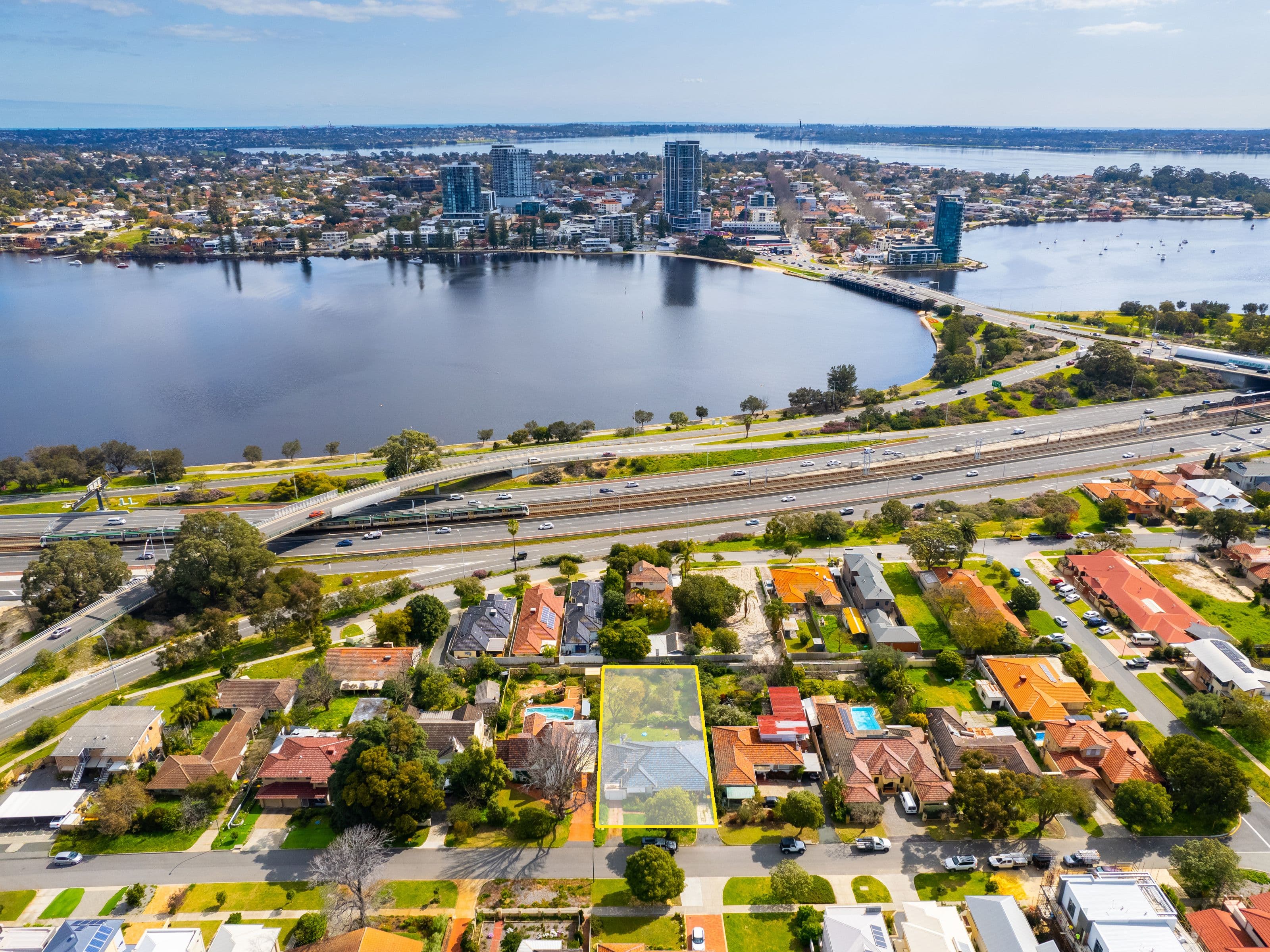 159 Lockhart Street, Como WA 6152, Como - Thumbnail 2