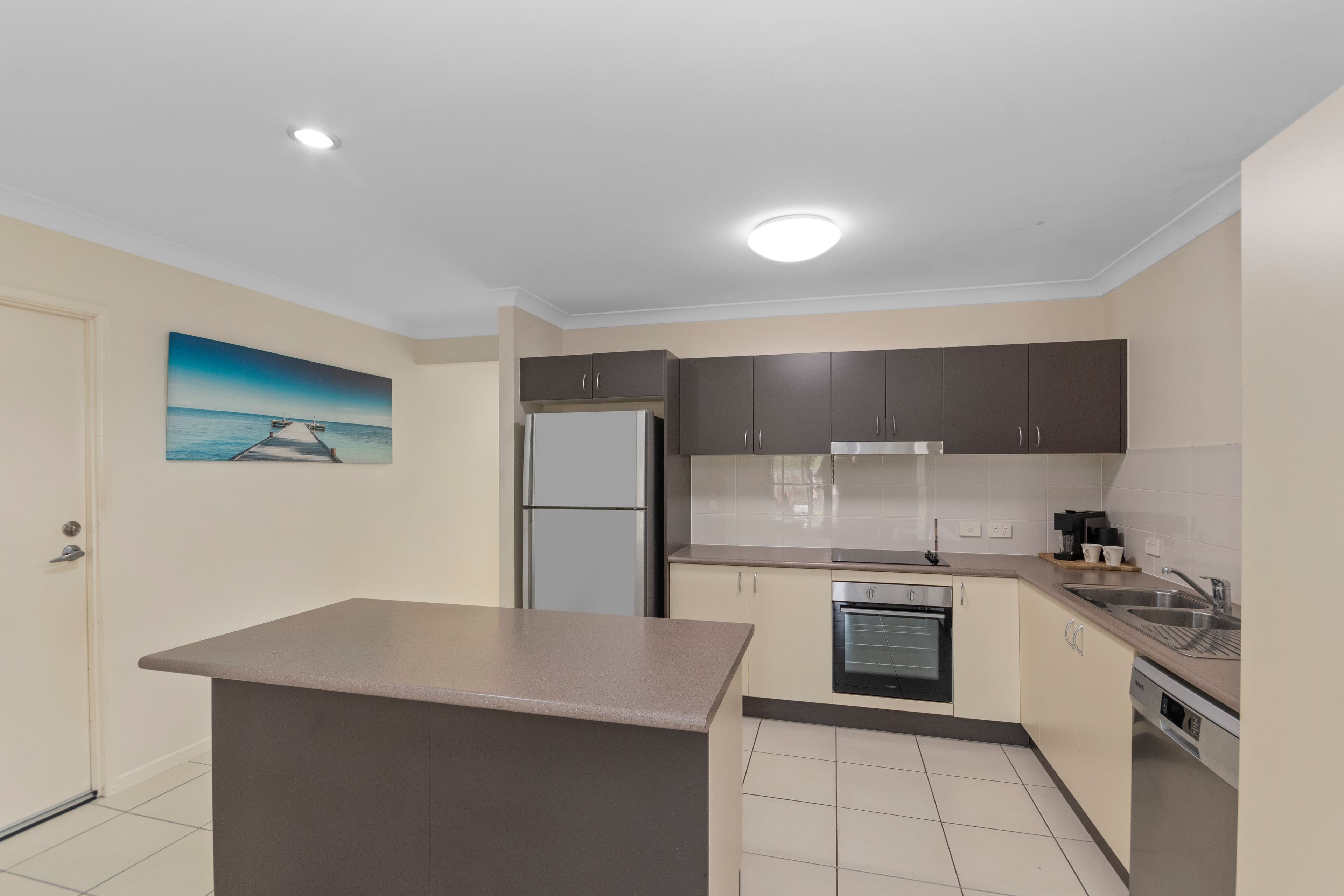 28 Millbrae Street, Deeragun QLD 4818, Deeragun - Thumbnail 6