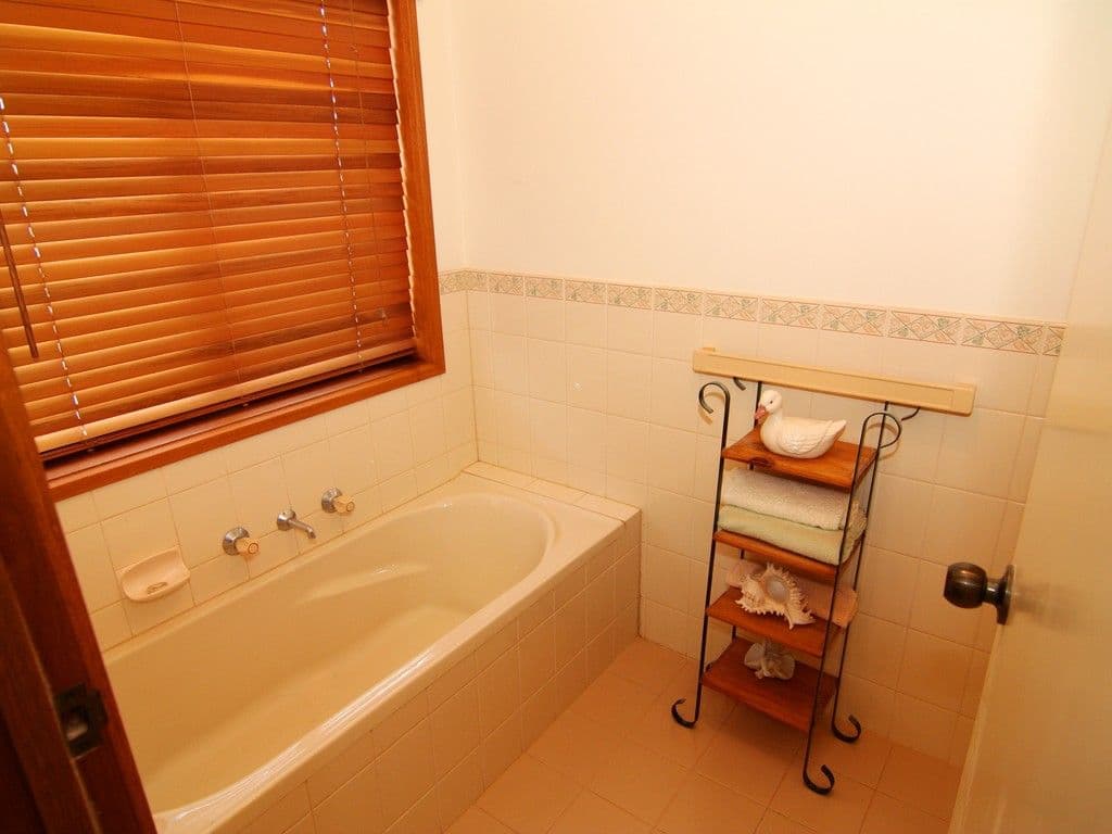 46 Anderson Street, Barmera SA 5345, Barmera - Thumbnail 7