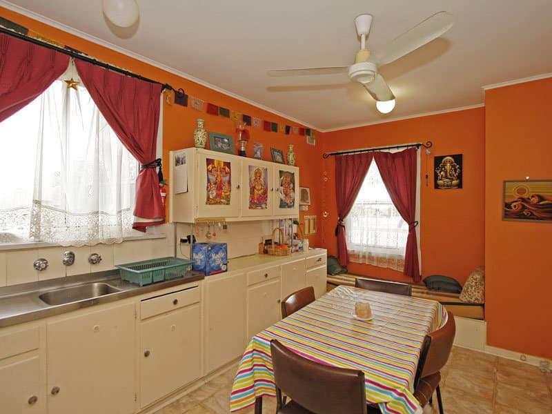 42 Winnerah Road, Christies Beach - Thumbnail 2