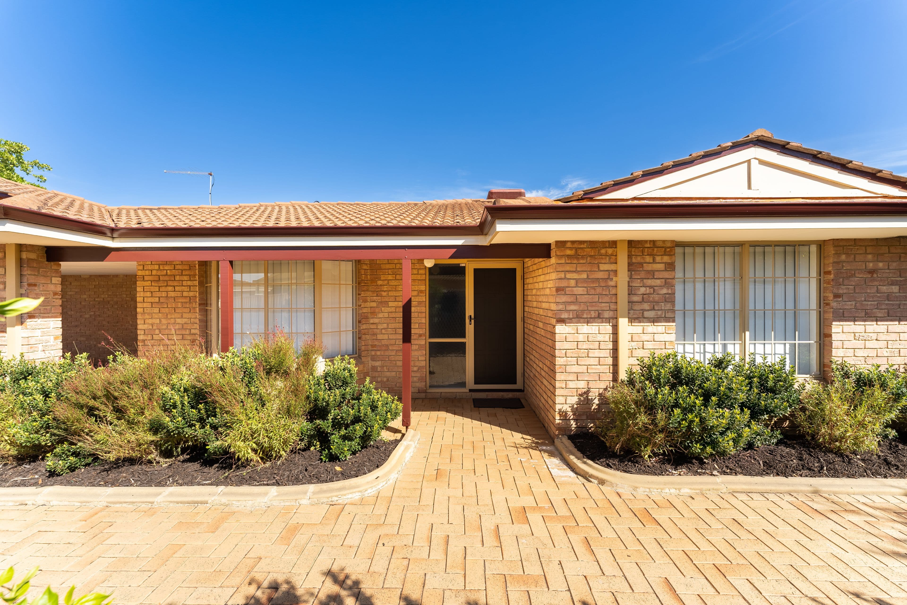 15B Smythe Street, Rockingham WA 6168, Rockingham - Thumbnail 4
